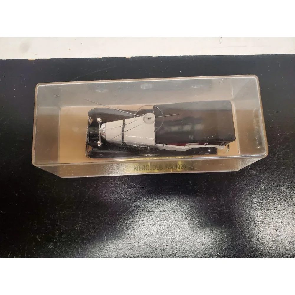 Solido 1928 Mercedes SS Die-cast with plastic‎ display case - Made in France